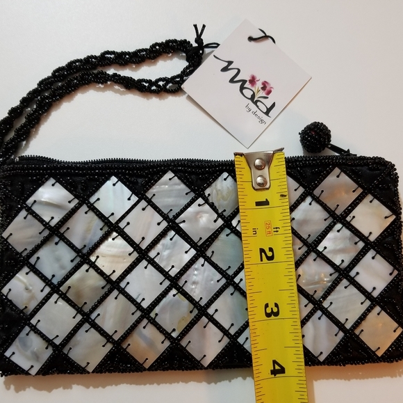NWT Vintage mod by design mother of pearl wristlet purse. - Picture 4 of 7